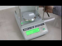 Überprüfen Sie das Gewicht eines Polyurethan-Gewebe-Produkts