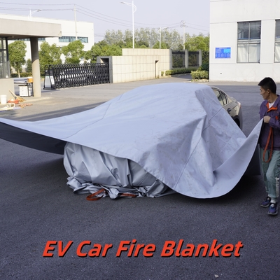 Gray Fiberglass EV Fire Blanket Resists 1000°C High Temperature